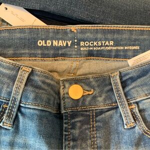 NWT old navy high rise rockstar jeans *sculpt* raw hem